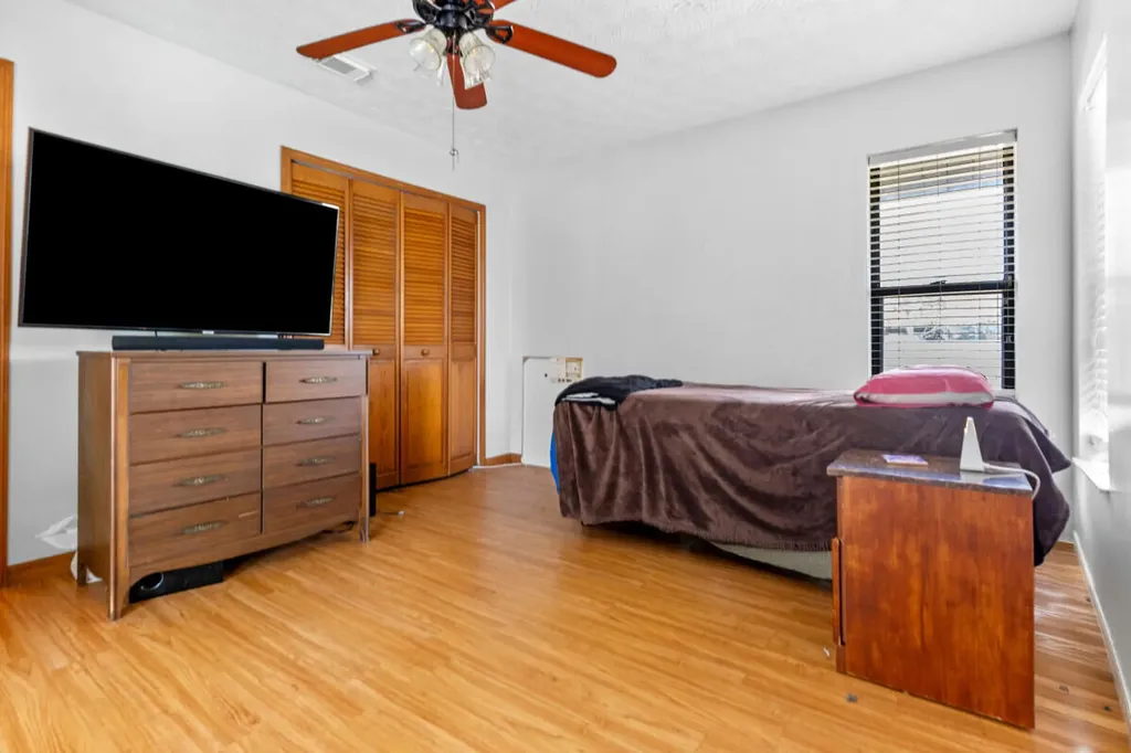 1119 SE Cambridge Drive Port St Lucie FL 34952