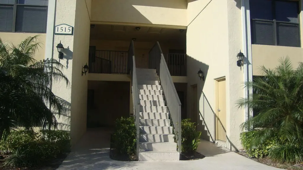 1515 Lake Crystal Drive West Palm Beach FL 33411