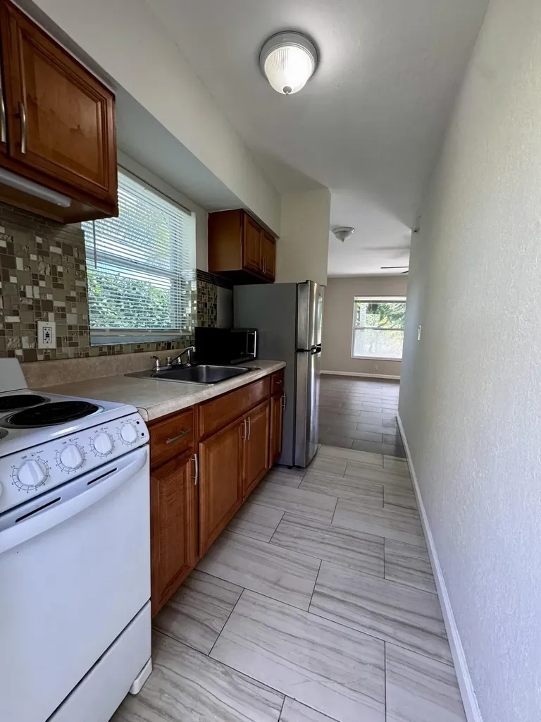 625 NE 14th Avenue Fort Lauderdale FL 33304
