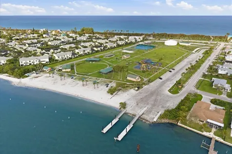 1906 S Ocean Drive Fort Pierce FL 34949