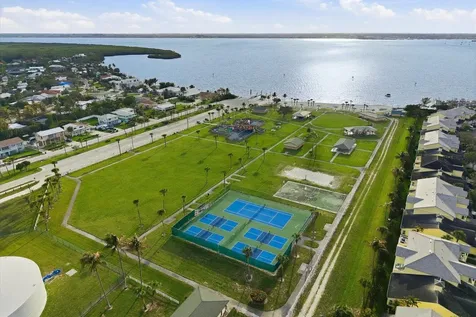1906 S Ocean Drive Fort Pierce FL 34949
