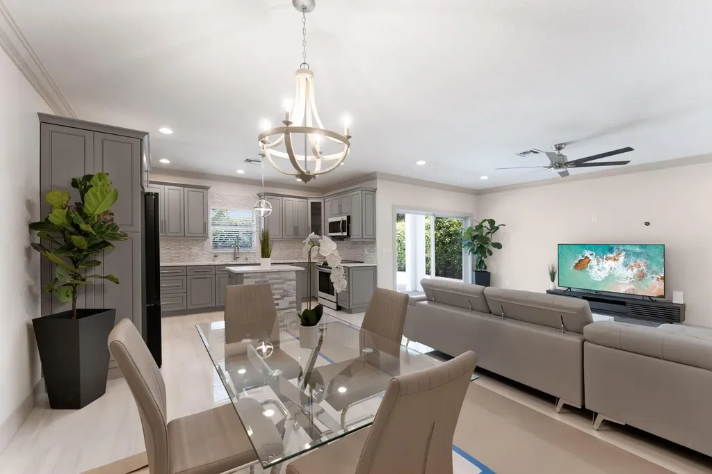 522 Lucky Lane Delray Beach FL 33444