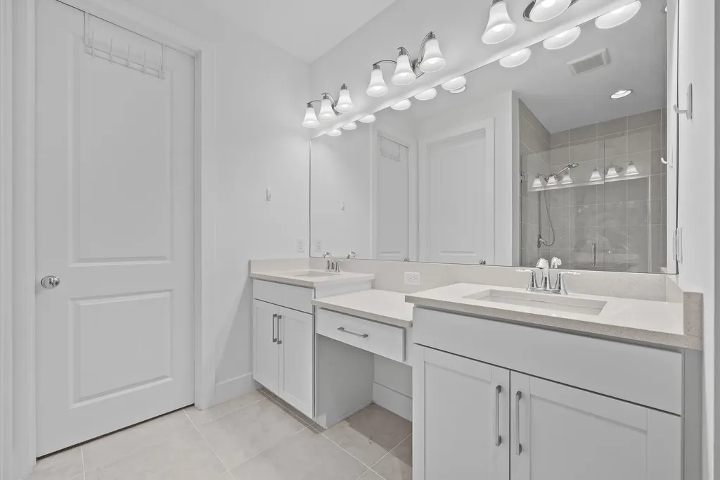 5210 Beckman Terrace Palm Beach Gardens FL 33418
