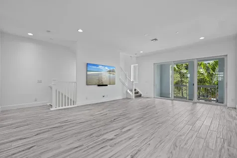 5210 Beckman Terrace Palm Beach Gardens FL 33418