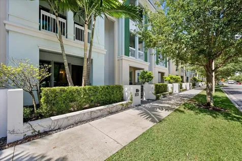 5210 Beckman Terrace Palm Beach Gardens FL 33418