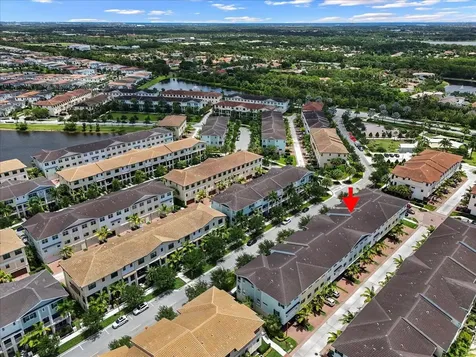 5210 Beckman Terrace Palm Beach Gardens FL 33418