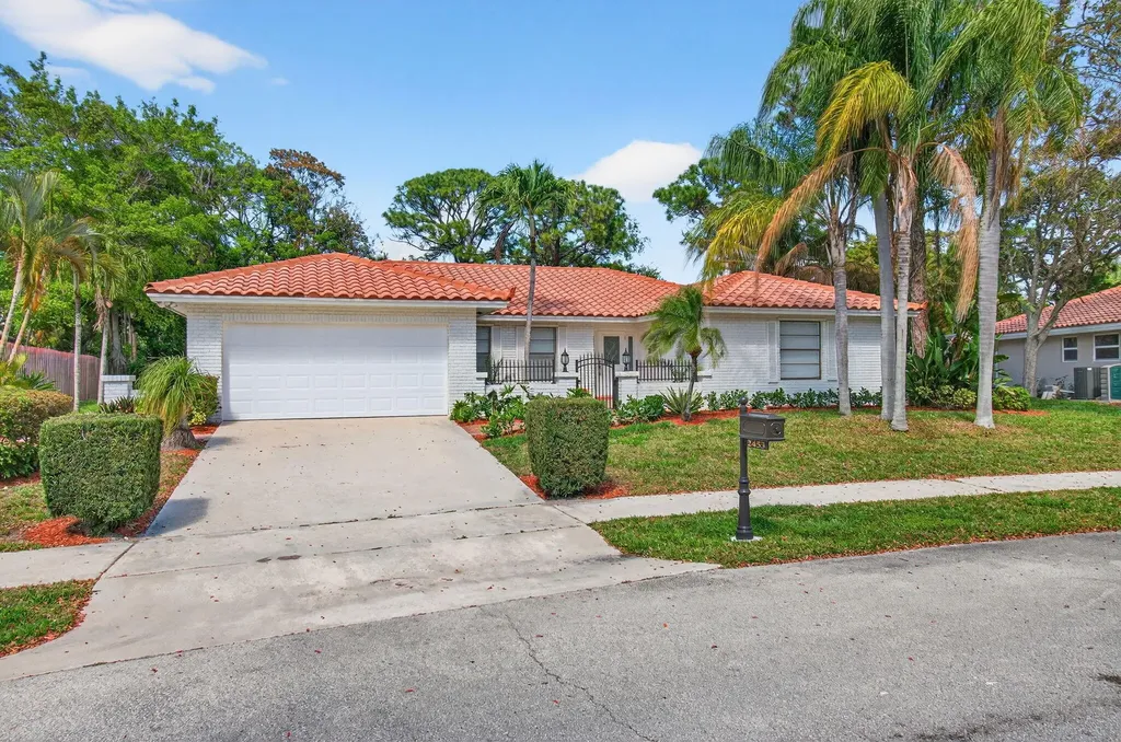 2453 NW 26th Circle Boca Raton FL 33431