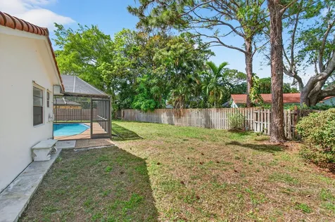 2453 NW 26th Circle Boca Raton FL 33431
