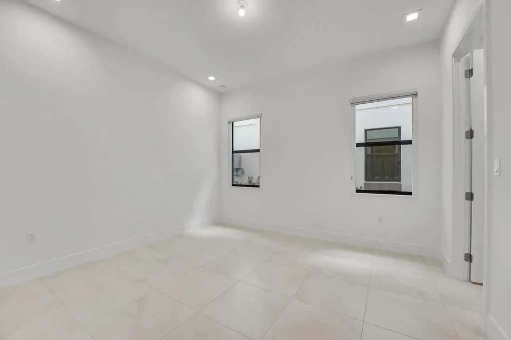 13005 Feathering Way Palm Beach Gardens FL 33412
