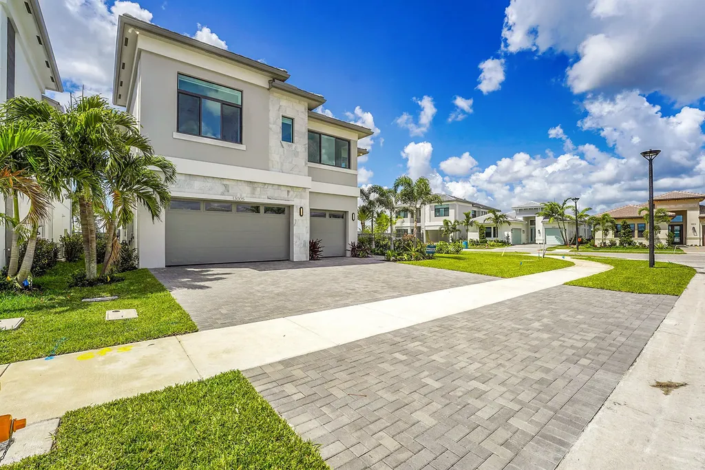 13005 Feathering Way Palm Beach Gardens FL 33412