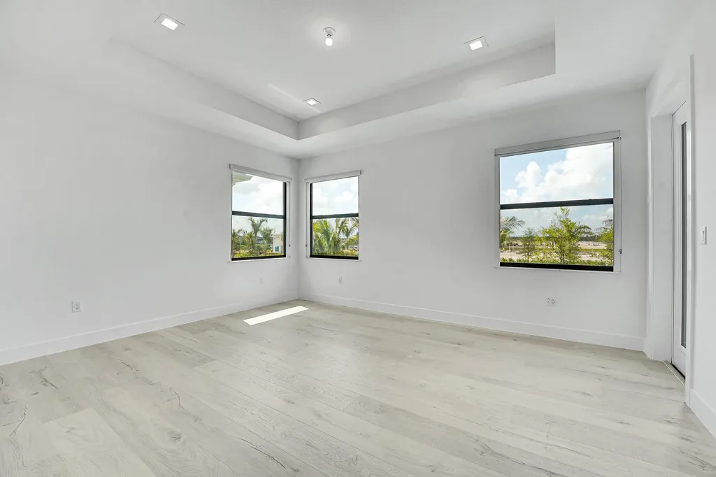 13005 Feathering Way Palm Beach Gardens FL 33412