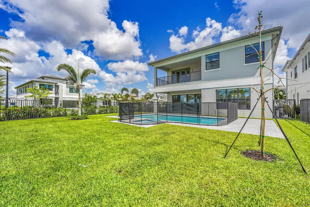13005 Feathering Way Palm Beach Gardens FL 33412