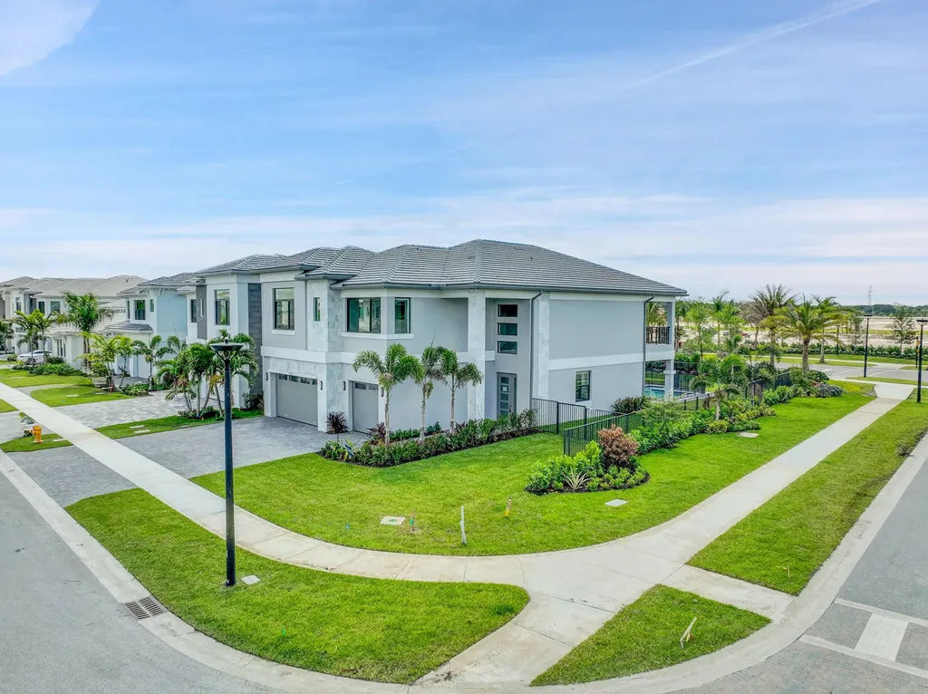 13005 Feathering Way Palm Beach Gardens FL 33412