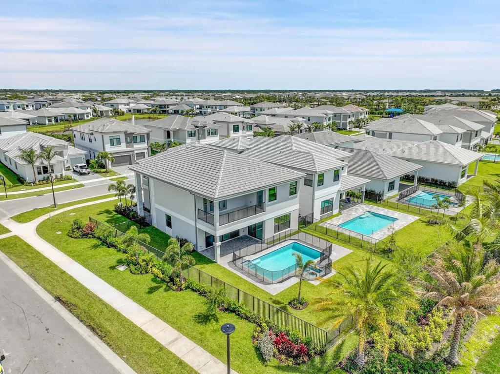 13005 Feathering Way Palm Beach Gardens FL 33412