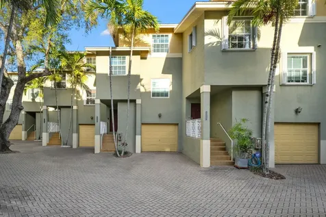1213 Tequesta Street Fort Lauderdale FL 33312