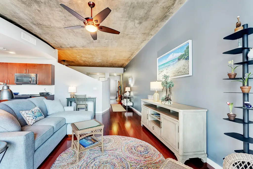300 S Australian Avenue West Palm Beach FL 33401