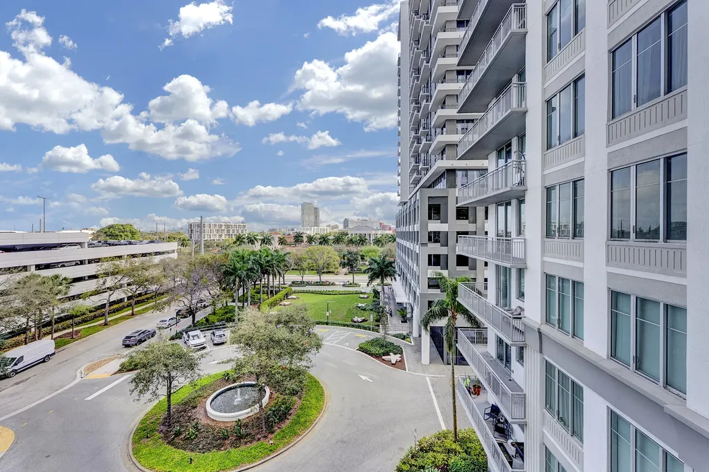 300 S Australian Avenue West Palm Beach FL 33401