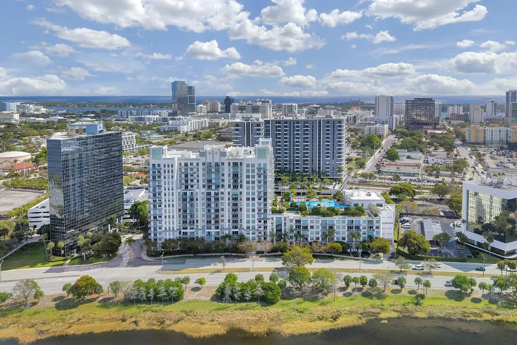 300 S Australian Avenue West Palm Beach FL 33401