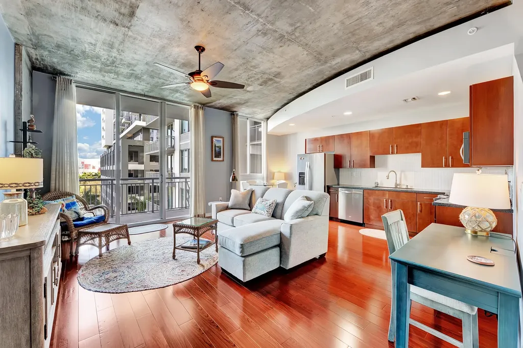 300 S Australian Avenue West Palm Beach FL 33401