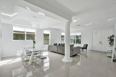 16405 Diamond Head Drive Weston FL 33331