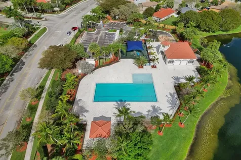 16405 Diamond Head Drive Weston FL 33331