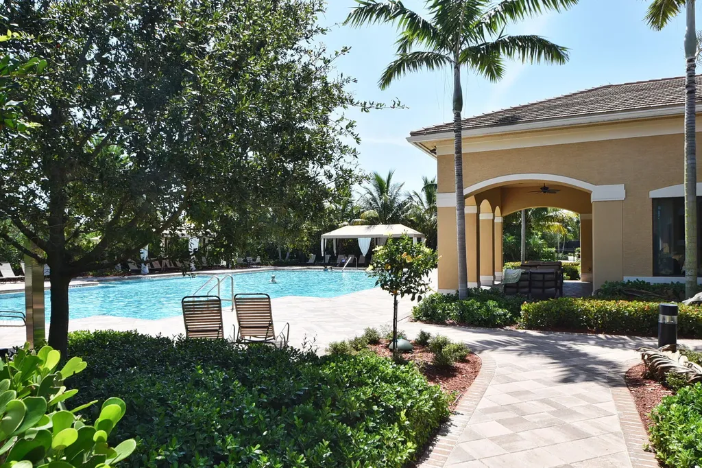 10562 Cape Delabra Court Boynton Beach FL 33473