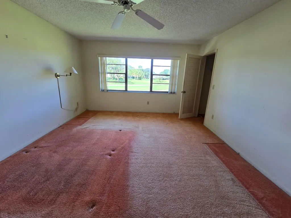 17 Westgate Lane Boynton Beach FL 33436