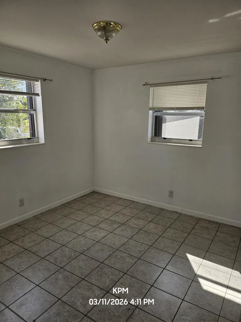 919 Selkirk Street West Palm Beach FL 33405