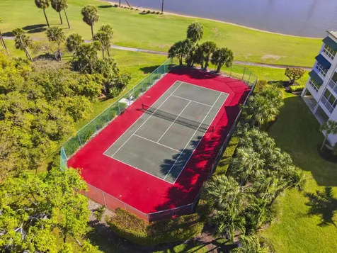 233 NE Edgewater Drive Hutchinson Island FL 34996