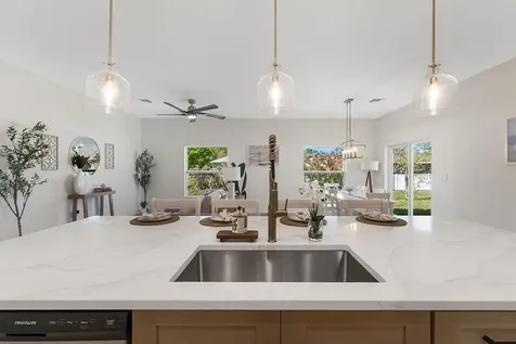 9055 103rd Avenue Vero Beach FL 32967