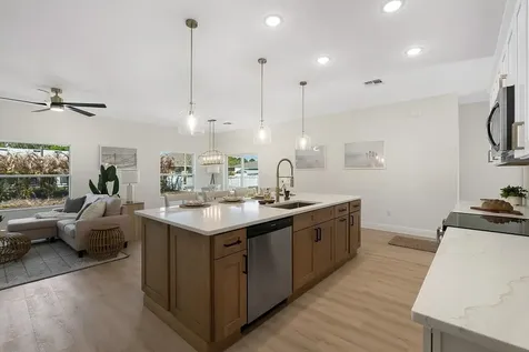 9055 103rd Avenue Vero Beach FL 32967