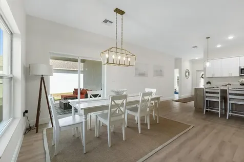 9055 103rd Avenue Vero Beach FL 32967