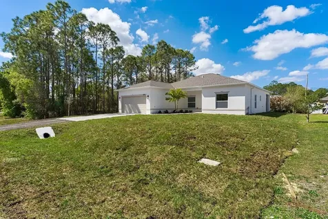 9055 103rd Avenue Vero Beach FL 32967