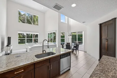 8203 Mariano Falls Lane Boynton Beach FL 33473