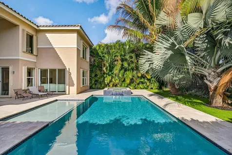 8203 Mariano Falls Lane Boynton Beach FL 33473