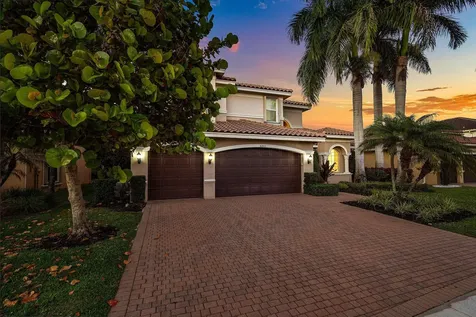 8203 Mariano Falls Lane Boynton Beach FL 33473