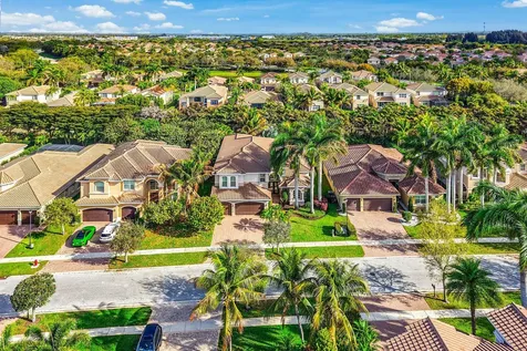 8203 Mariano Falls Lane Boynton Beach FL 33473