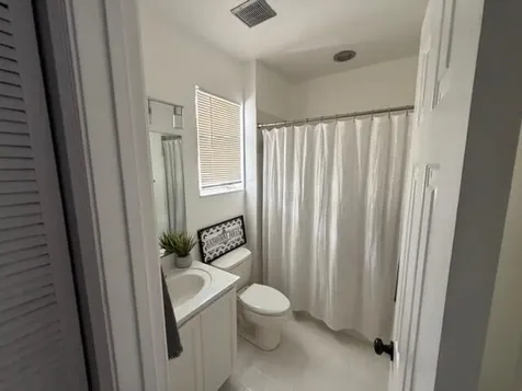 3013 Laurel Ridge Circle Riviera Beach FL 33404
