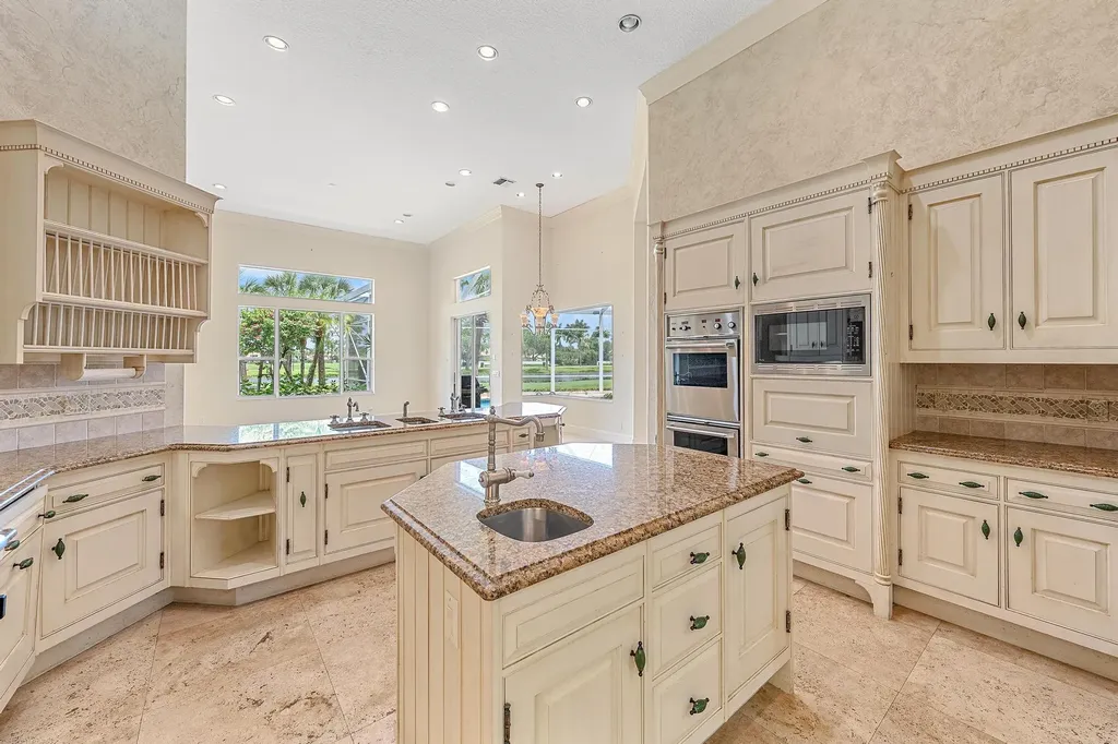10246 Heronwood Lane West Palm Beach FL 33412