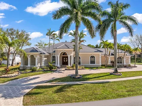 2296 Greenview Cove Drive Wellington FL 33414