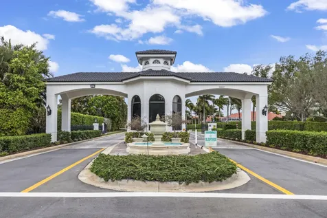 2296 Greenview Cove Drive Wellington FL 33414