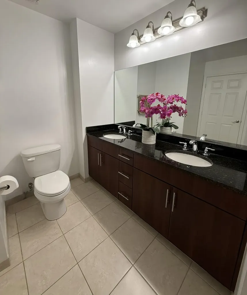 4905 Midtown Lane Palm Beach Gardens FL 33418