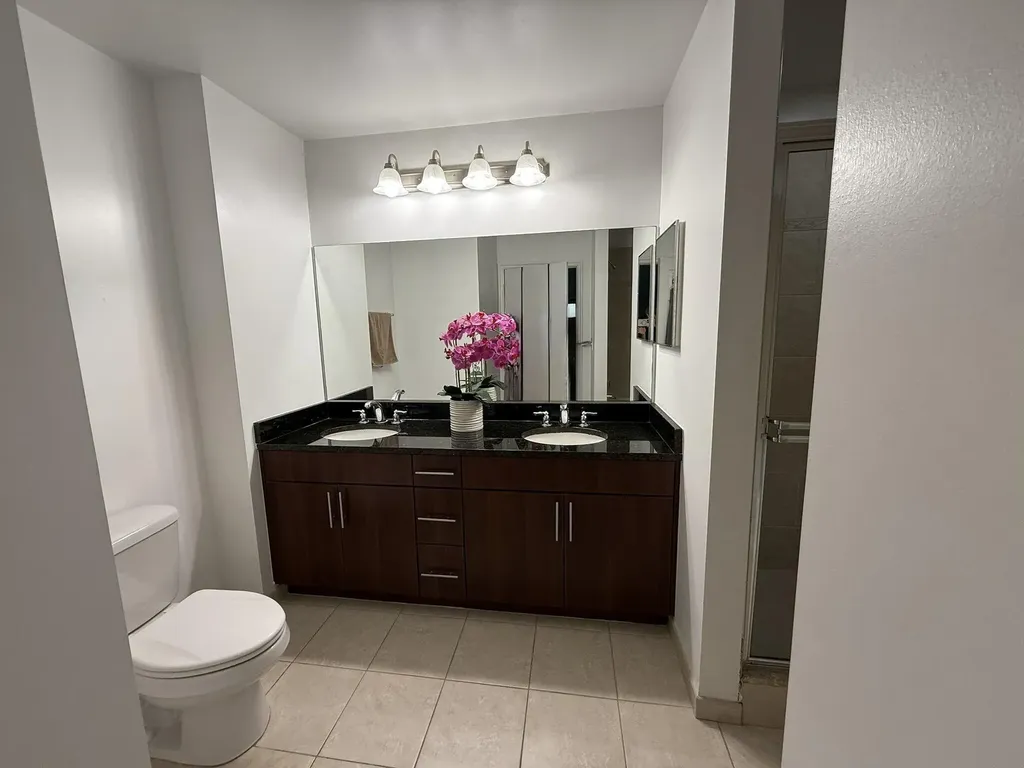 4905 Midtown Lane Palm Beach Gardens FL 33418