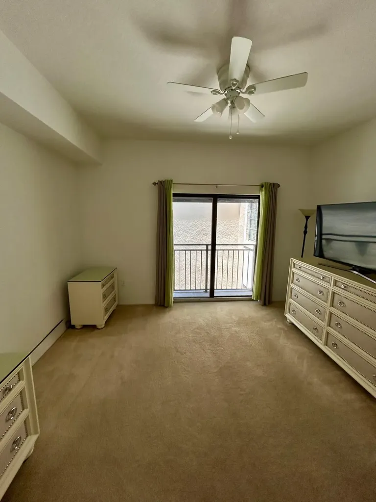 4905 Midtown Lane Palm Beach Gardens FL 33418