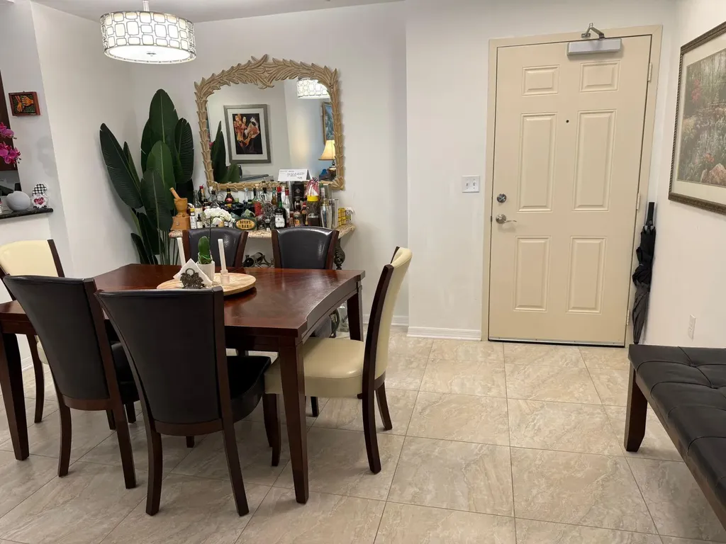 4905 Midtown Lane Palm Beach Gardens FL 33418