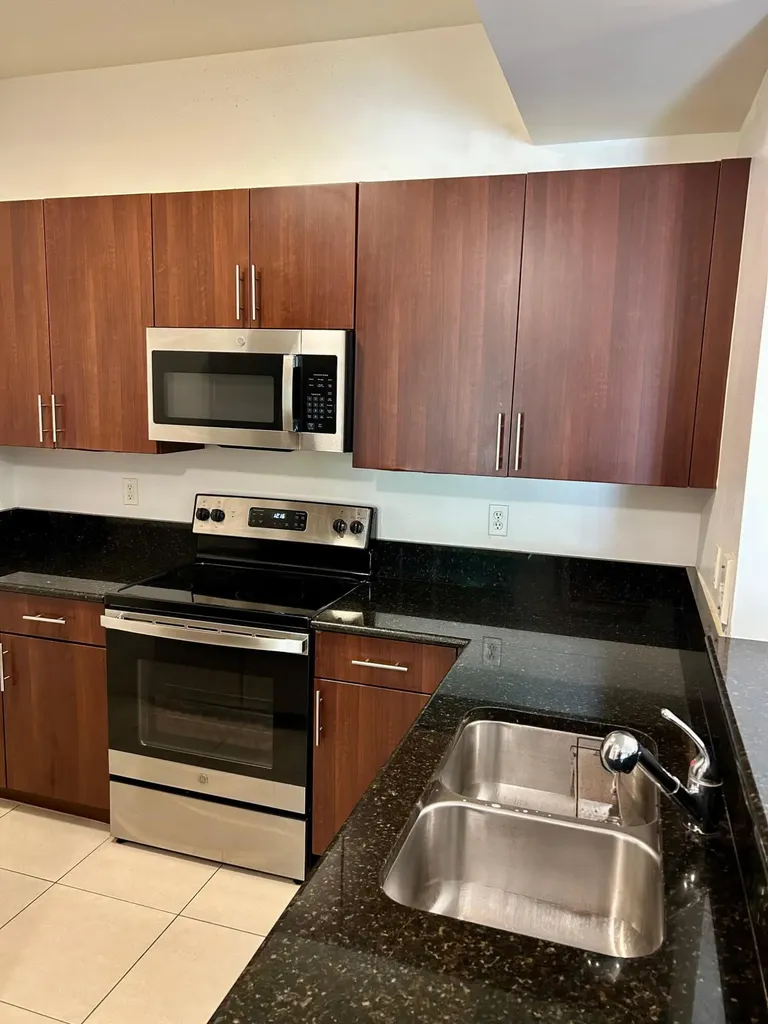 4905 Midtown Lane Palm Beach Gardens FL 33418