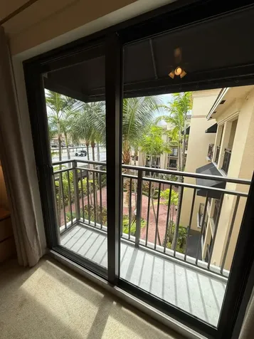 4905 Midtown Lane Palm Beach Gardens FL 33418