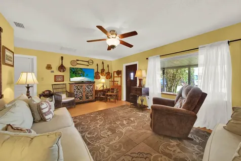 1180 NE Crescent Street Jensen Beach FL 34957