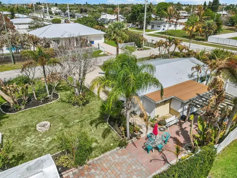 1180 NE Crescent Street Jensen Beach FL 34957