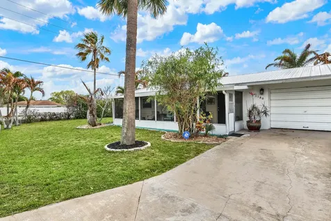 1180 NE Crescent Street Jensen Beach FL 34957